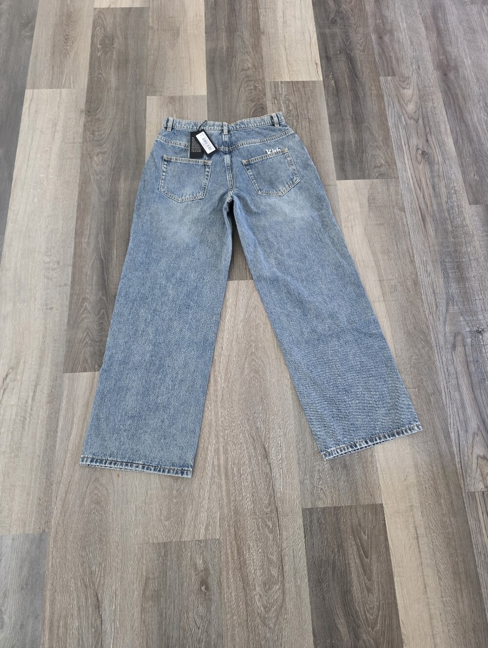 Kith Women's Classic Light Blue Straight Leg Jeans Size 27/28 ⁰